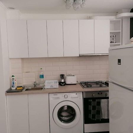White Studio Apartman Kolozsvár Kültér fotó